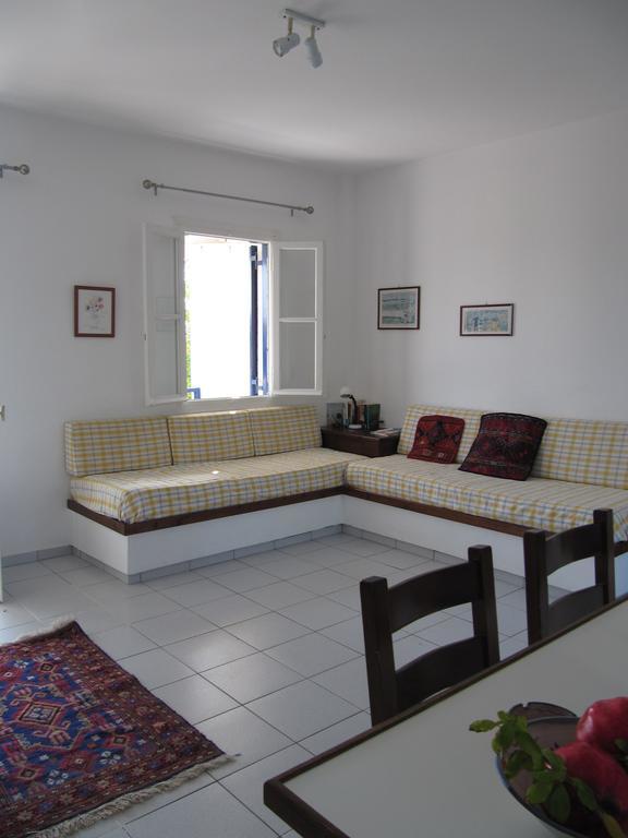 Eressos Ilios Apartments Skála Eresoú Camera foto