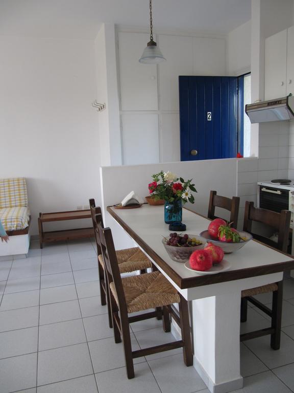 Eressos Ilios Apartments Skála Eresoú Camera foto