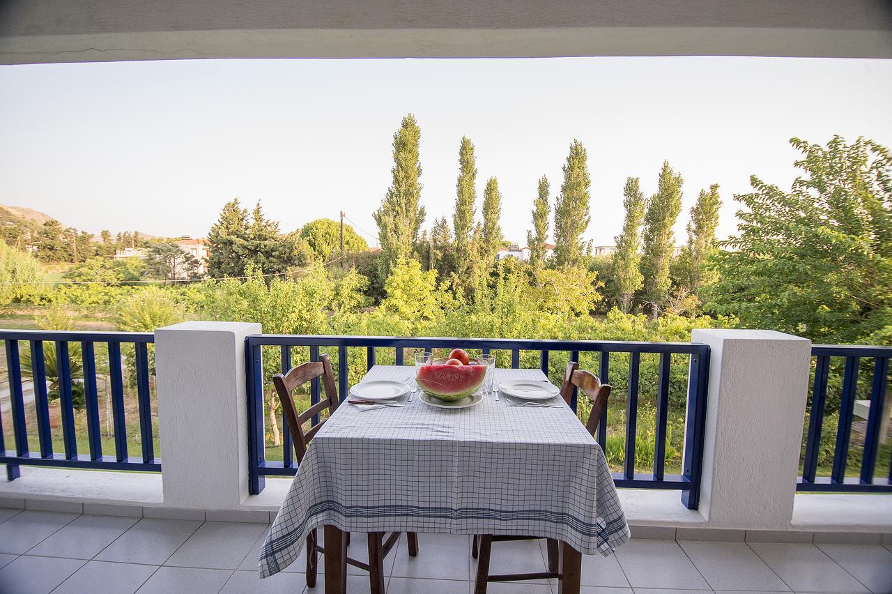 Eressos Ilios Apartments Skála Eresoú Esterno foto
